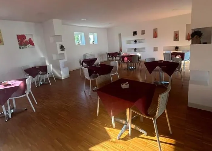 Bisus De Jara * Tuili